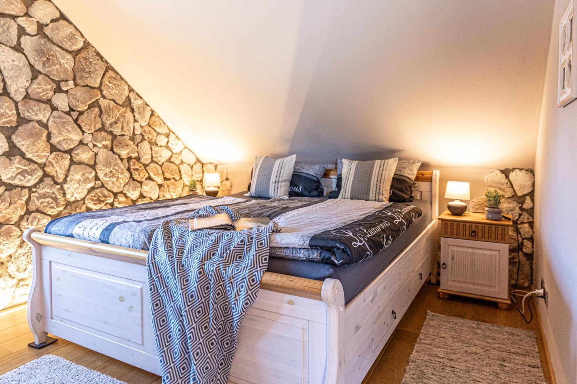 Wellnessparadies Mit Sauna Und Whirlpool Krakow am See Bagian luar foto